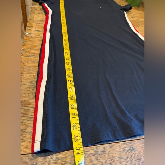 TOMMY HILFIGER – Navy T-Shirt Dress with Side Stripes – Size S - Picture 8 of 8